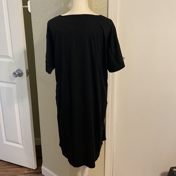 Leopard lips relaxed fit T-shirt dress - Picture 8 of 8